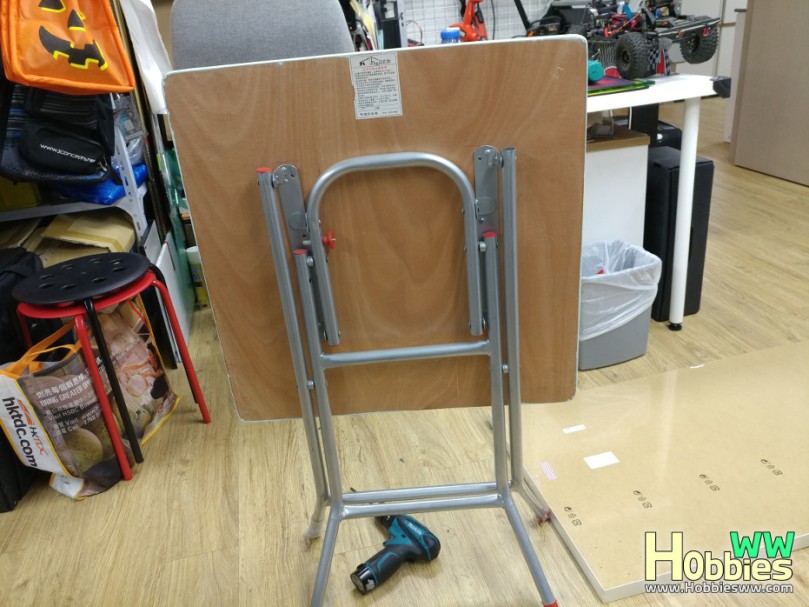 IKEA-Folding-Table-DIY-1