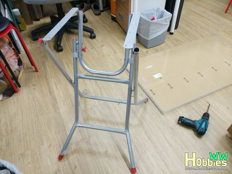 IKEA-Folding-Table-DIY-4